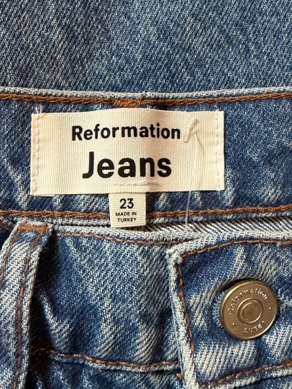 REFORMATION Cynthia High Rise Straight Jeans Size 23 NWT Colorado Blue Wash - Picture 11 of 13